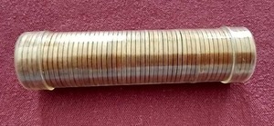 lot 98 image: Sealed Uncirculated 1954-S Wheat Penny Roll