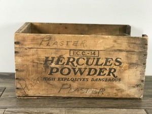 lot 223 image: Vintage Hercules Powder High Explosives Dangerous Wooden Crate