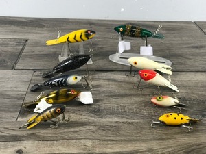 lot 258 image: Lot of 10 Whopper Stopper Fishing Lures