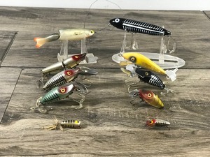 lot 262 image: Lot of 10 Heddon Collectible Fishing Lures - see description for more info