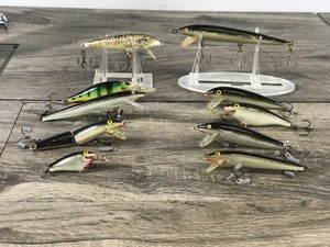 lot 263 image: Lot of 10 Rapala Fishing Lures