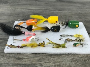 lot 265 image: Lot of Fly Fishing Lures and More