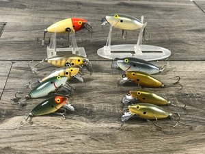 lot 266 image: Lot of 10 True Temper Fishing Lures