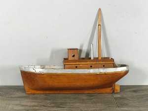 lot 303 image: Collectible Wood Model Boat