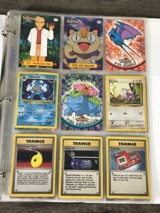 lot 320 image: Lot of 21 Collectible Pokmon Cards