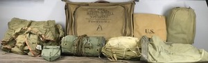 lot 406 image: Lot of Vintage Military Items