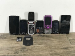 lot 409 image: Lot of 7 Cell Phones & More