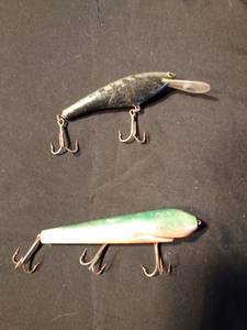 lot 66 image: 2 Vintage fishing lures