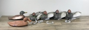 lot 435 image: Lot of 6 Duck Decoys