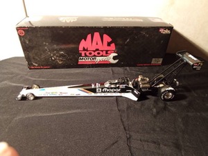 lot 125 image: 1997 dye cast Mopar Mike Dunn dragster