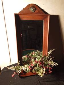 lot 150 image: Solid wood planter mirror