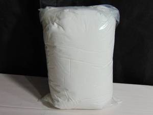 lot 32 image: Queen Pillow