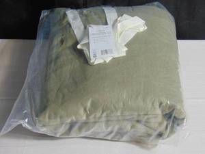 lot 45 image: KingCal King French Linen and Cotton Duvet Cover & Sham Set BOKSER HOME Moss