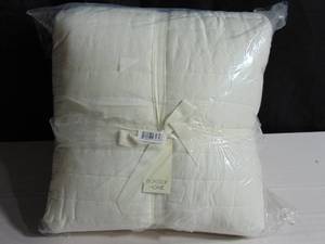 lot 46 image: Bokser Home French Linen Channel Stitch Quilt & Sham Set (Cream, KingCal King)