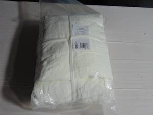 lot 55 image: Full 100% French Linen Sheet Set  BOKSER HOME White