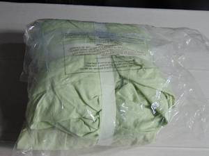 lot 75 image: King Sheet Set