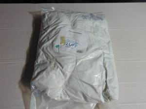 lot 76 image: 20 x 20 White Pillow Insert