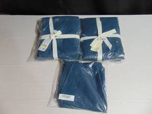 lot 115 image: Baltic Color 100% French Linen-2 King Fitted Sheet-2 King Flat-1 Set of 2 STANDARD Duvet Covers  BOKSER HOME