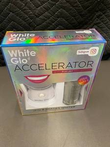 lot 101 image: White Glo Accelerator Blue Light Teeth Whitening Kit Sealed