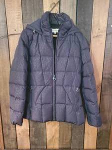 lot 49 image: Size Small Like new True Down Filled Calvin Klein Jacket Black