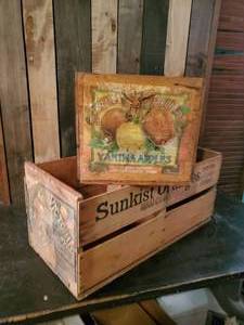 lot 63 image: 2 Wooden Vintage Fruit Boxes, sunkist, and red Ribbon Yakima Apples