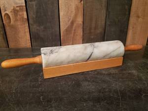 lot 74 image: Gorgeous Marble Rolling Pin and Holder Heavy duty
