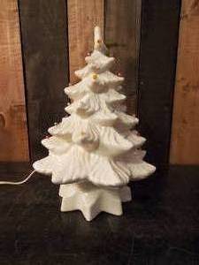 lot 81 image: Beautiful white Vintage Christmas Tree with Light  working Condition