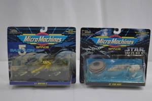 lot 88 image: Micro Machines Space Star Wars 2-Pack - Vintage Miniature Starships