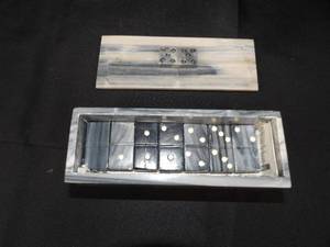 lot 16 image: Marble Pattern Domino Box - Domino Tiles Set Inside
