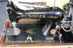 Singer Vintage Sewing Machine with Built-In Motor in Case - Black Enamel with Gold Filigree
