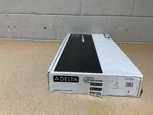 lot 16 image: Essa TouchTouchless Matte Black 16 in. H Pull Down Sprayer Kitchen Faucet with 360 Degree Spout Swivel