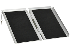 lot 230 image: HOMCOM 2 Aluminum Folding Wheelchair Ramp