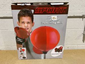 lot 305 image: Kingsport Punching Ball