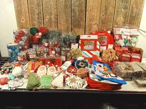 lot 13 image: Huge lot of Christmas Tree Decor