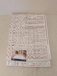 lot 18 image: NEW MOHAWK TANGIERS COLLECTION ACCENT RUG (IVORY BEIGE ) 30x45