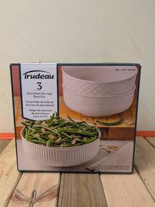 lot 56 image: TRUDEAU PORCELAIN BOWL SERVING SET 3PC.