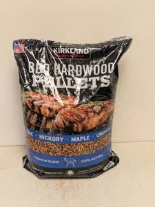 lot 179 image: NEW KIRKLAND SIGNATURES BBQ HARDWOOD PELLETS