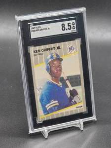 lot 170 image: 1989 Fleer Ken Griffey Jr Rookie Baseball Card #548 SGC 8.5
