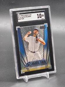 lot 44 image: 2017 Topps Stadium Club Justin Verlander Beam Team Baseball Card #BT-JV SGC 10