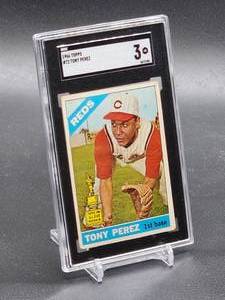 lot 11 image: 1966 Topps Tony Perez Baseball Card #72 SGC 3