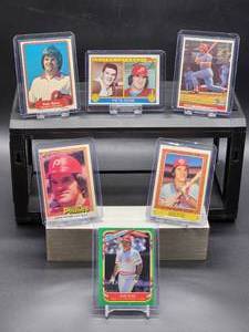 lot 185 image: (6) Assorted Vintage Pete Rose Baseball Cards