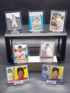 lot 175 image: (7) Assorted Minnesota Twins HOF Great Harmon Killebrew Baseball Cards