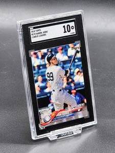 2018 Topps Aaron Judge league Leaders Baseball Card #193 SGC 10