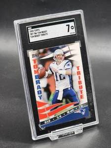 2008 Topps Tom Brady Football Card #TBT-TB6 SGC 7