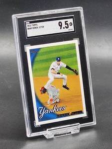 2010 Topps Derek Jeter Baseball Card #549 SGC 9.5