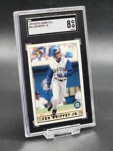 1999 Pacific Crown Collection Ken Griffey Jr. Baseball Card #261 SGC 8