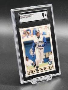 1999 Pacific Crown Collection Ken Griffey Jr. Baseball Card #261 SGC 9