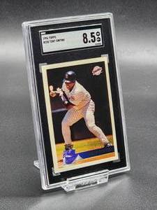 1996 Topps Tony Gwynn Baseball Card #250 SGC 8.5