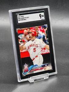 2018 Topps Albert Pujols Baseball Card #582 SGC 9