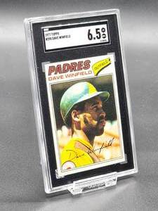 1977 Topps Dave Winfield Baseball Card #390 SGC 6.5